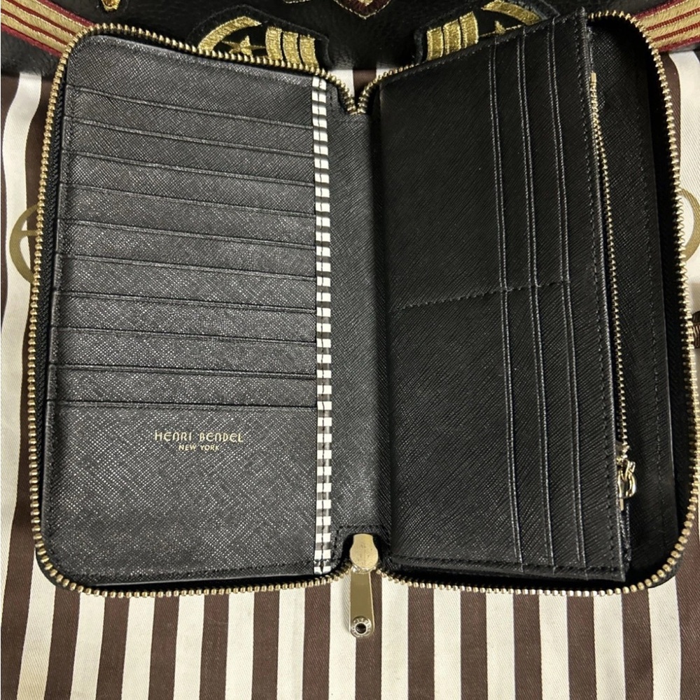Henri Bendel Limited Edition Military Patch Tote and Wallet Set - Picture 14 of 16